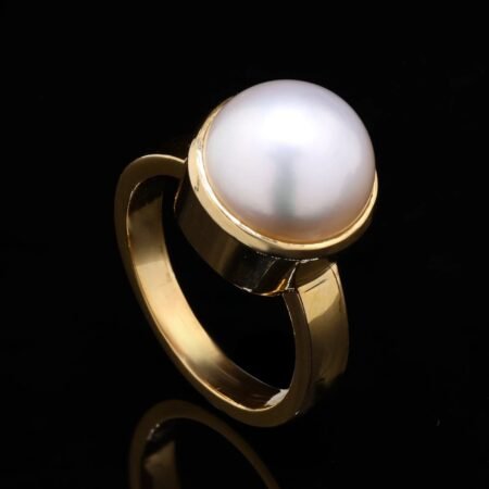 Pearl Studded Yellow Gold Ring