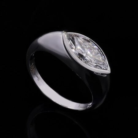 Oval Diamond Ring